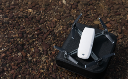 老外为何偏爱大疆Spark无人机？