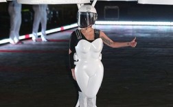 Lady Gaga无人机秀如何颠覆传统舞台？