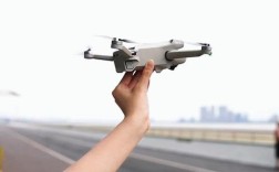 航拍无人机与自拍无人机