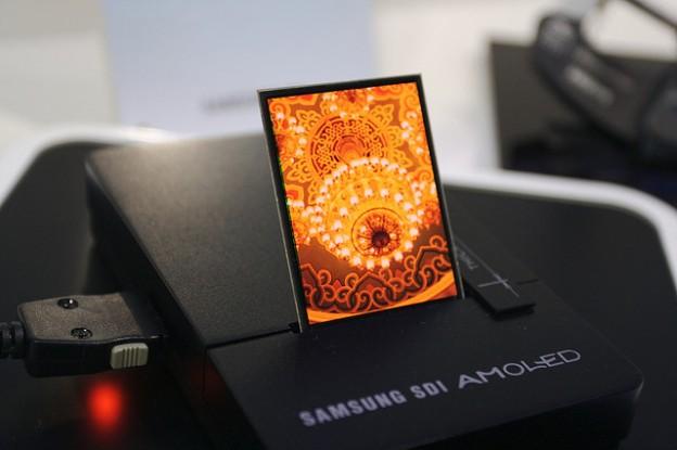 OLED为何要用NOR Flash技术？-图1