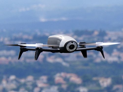 Parrot Bebop 2无人机性能如何？-图1