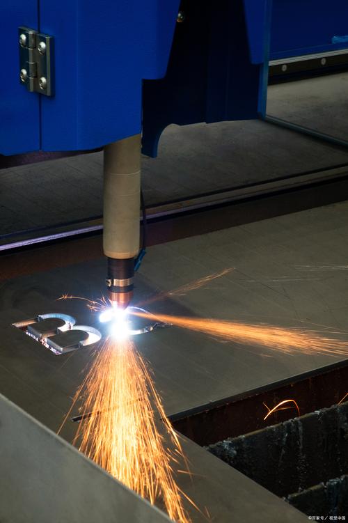 SLI与Crossfire技术有何区别?-图1 SLI与Crossfire技术有何区别?-图1