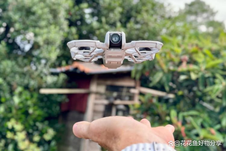 Nixie可穿戴自拍无人机,如何解放双手自由拍摄?-图1 Nixie可穿戴自拍无人机,如何解放双手自由拍摄?-图1