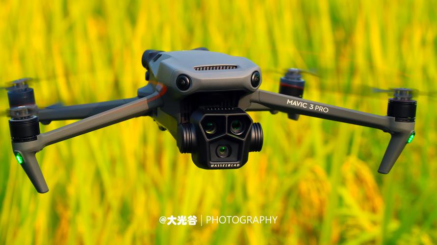 Nixie可穿戴自拍无人机,如何解放双手自由拍摄?-图2 Nixie可穿戴自拍无人机,如何解放双手自由拍摄?-图2