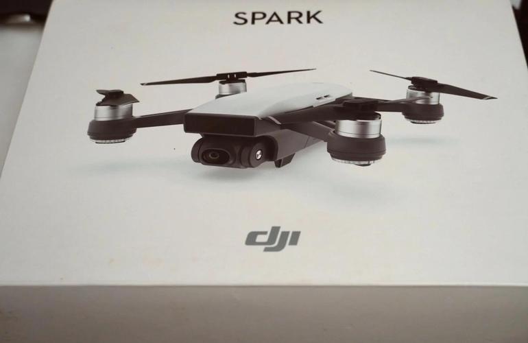 晓spark无人机如何开机-图3