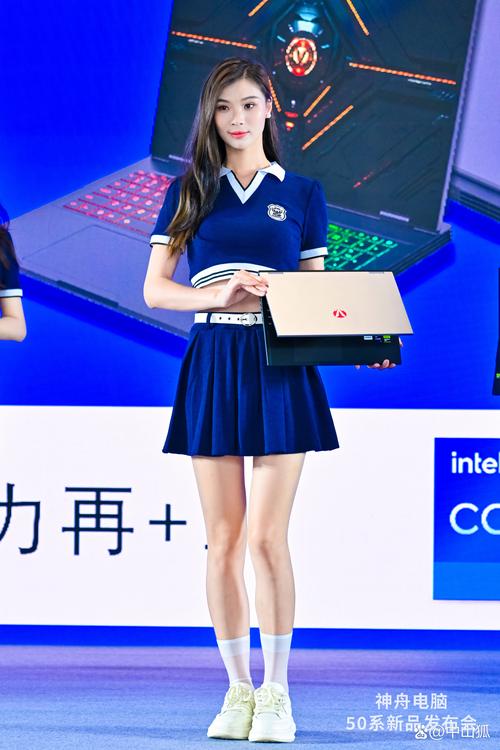 大疆无人机showgirl是科技展的标配吗?-图2 大疆无人机showgirl是科技展的标配吗?-图2