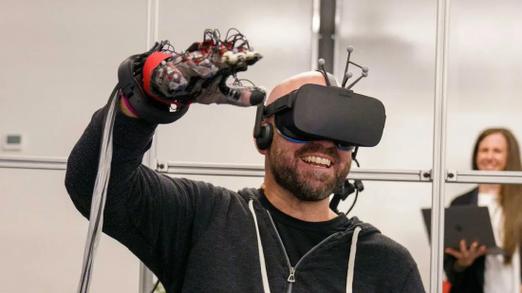 facebook 首席技术官-图3 facebook 首席技术官-图3