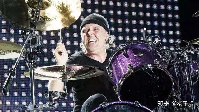 Lars Ulrich 技术如何影响金属乐鼓点革新？-图2