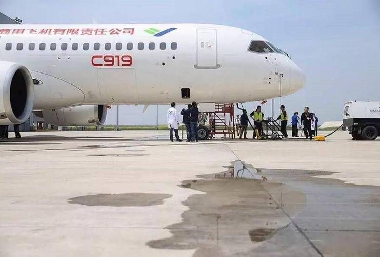 无人机为何逼停民航飞机？-图2