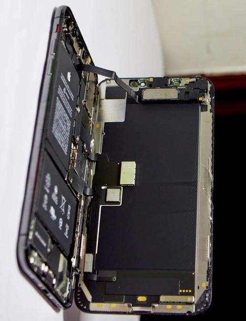 iPhoneX结构光技术如何实现3D人脸识别？-图3