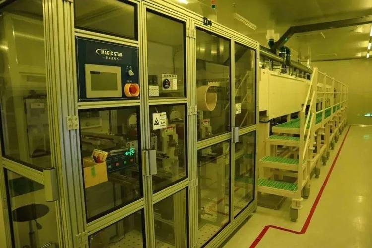 OLED关键制程技术FMM突破点在哪?-图2 OLED关键制程技术FMM突破点在哪?-图2