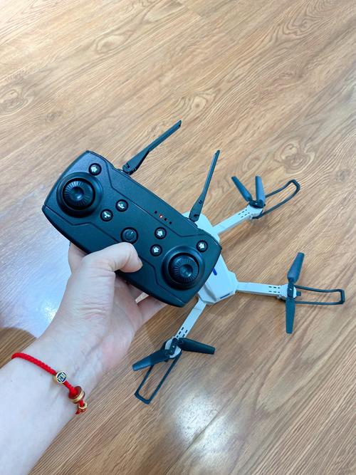 玩具无人机能否发射物体？-图3