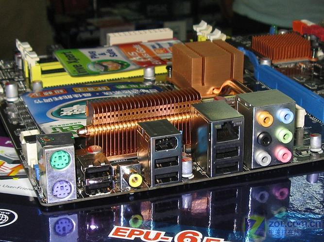 支持RAID的主板怎么选？关键看哪些功能？-图3