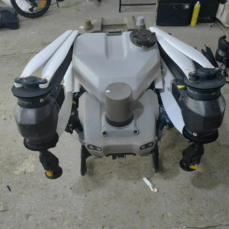 50公斤农药无人机喷洒效率如何?-图1 50公斤农药无人机喷洒效率如何?-图1