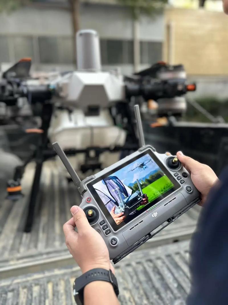 大疆初创团队如何打造无人机帝国?-图2 大疆初创团队如何打造无人机帝国?-图2