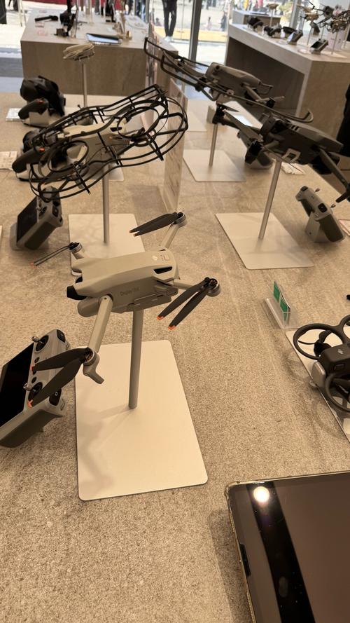 大疆初创团队如何打造无人机帝国?-图3 大疆初创团队如何打造无人机帝国?-图3