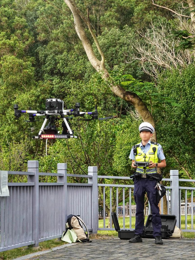 无人机闪绿灯是在拍照吗?-图2 无人机闪绿灯是在拍照吗?-图2