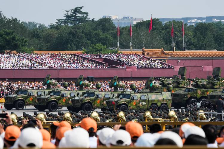 为何阅兵不用无人机拍摄？-图3