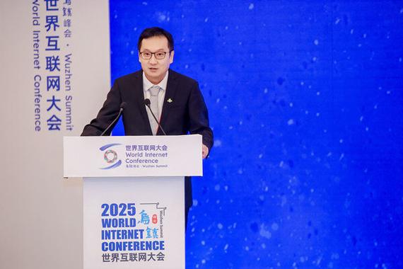 2025 IBM技术峰会将聚焦哪些前沿技术？-图1