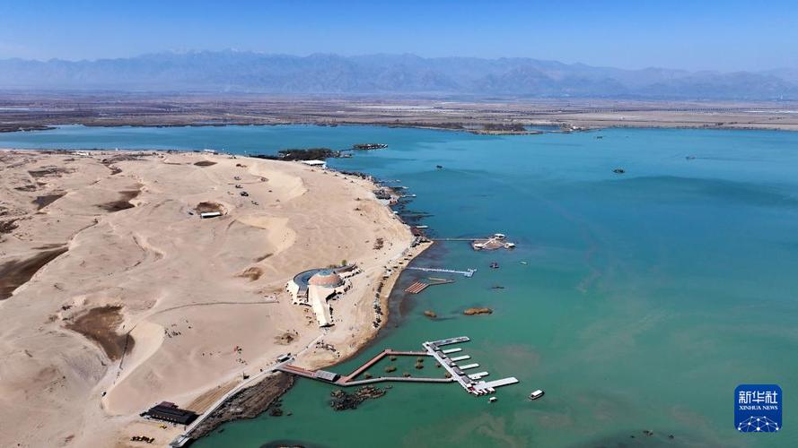 银川湖面无人机拍下啥？-图1