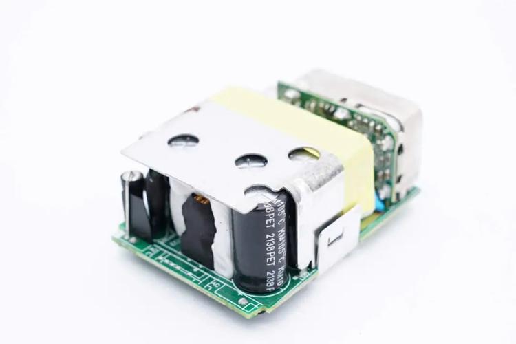 moto快速充电技术有何独特优势？-图2