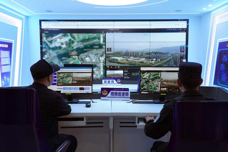 无人机撞机场，保险赔不赔？-图1