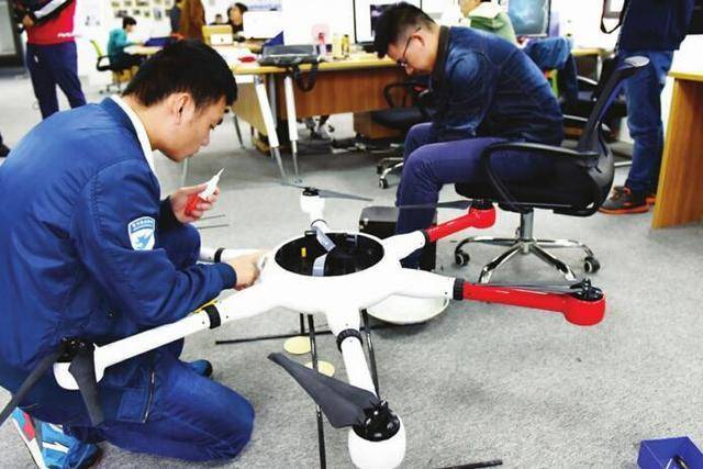 无人机电池如何限制飞机飞行?-图3 无人机电池如何限制飞机飞行?-图3