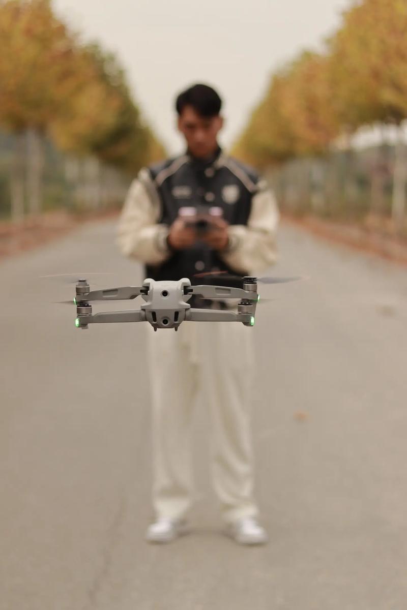 无人机如何实现自动跟踪拍摄?-图2 无人机如何实现自动跟踪拍摄?-图2