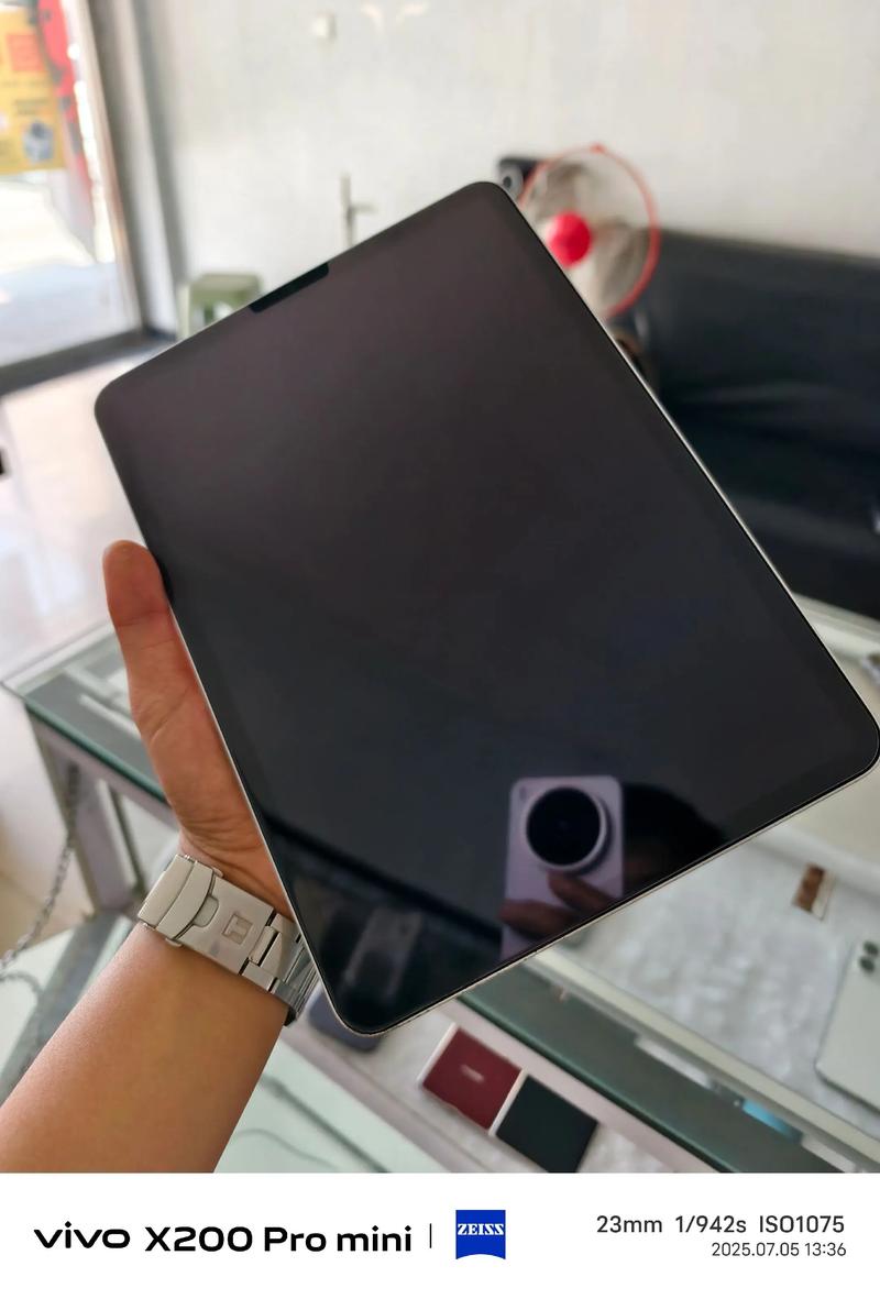 iPad Pro屏幕技术有何突破与优势?-图1 iPad Pro屏幕技术有何突破与优势?-图1