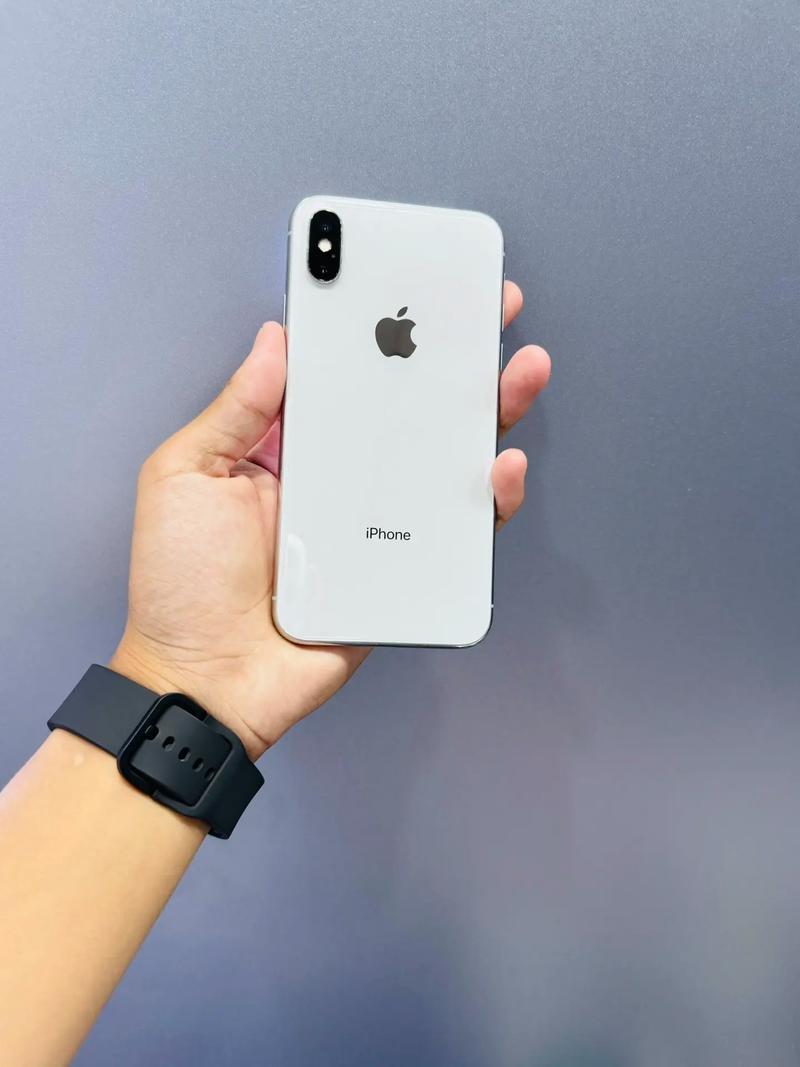 iPhone X刘海技术有何创新与争议?-图2 iPhone X刘海技术有何创新与争议?-图2