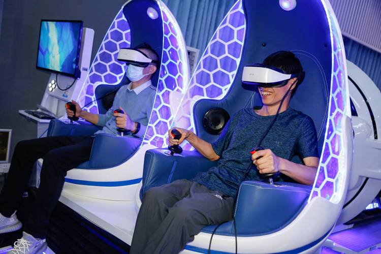 VR虚拟现实技术实际体验如何？-图2