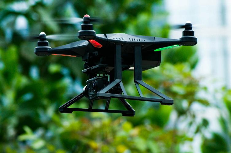 无人机GPS定位精度如何提升？-图2