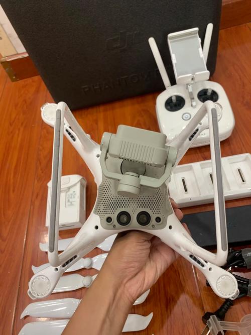 精灵4无人机序列号在哪查？-图2