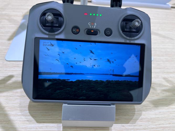 Dobby无人机APP好用吗?操作复杂吗?-图2 Dobby无人机APP好用吗?操作复杂吗?-图2