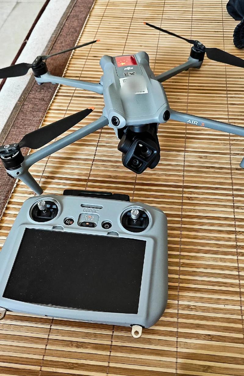 无人机螺旋桨多久该更换？-图2