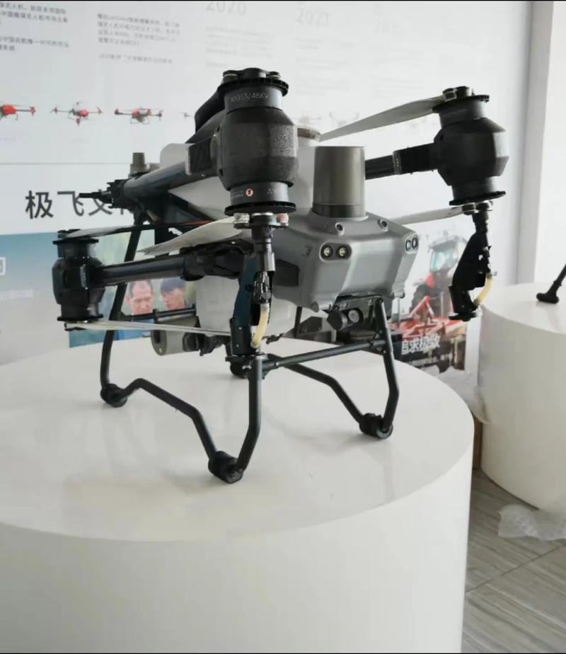 比尔盖茨为何钟情大疆无人机?-图1 比尔盖茨为何钟情大疆无人机?-图1