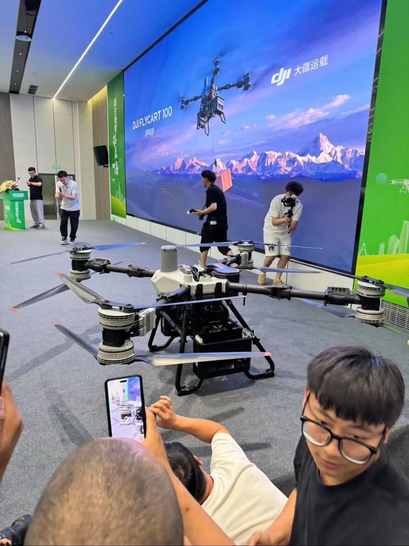 大疆无人机的载重能力如何？-图1