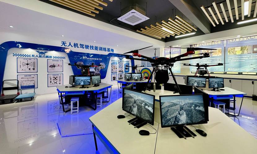 无人机专业学校有哪些？-图2