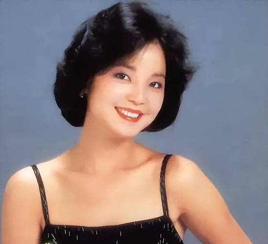 声光电技术复活邓丽君-图1